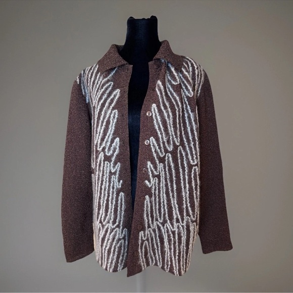 Japanese Jacket Top Sz L Brown All Over Pleats Button Up Lightweight Party Work - Picture 1 of 7